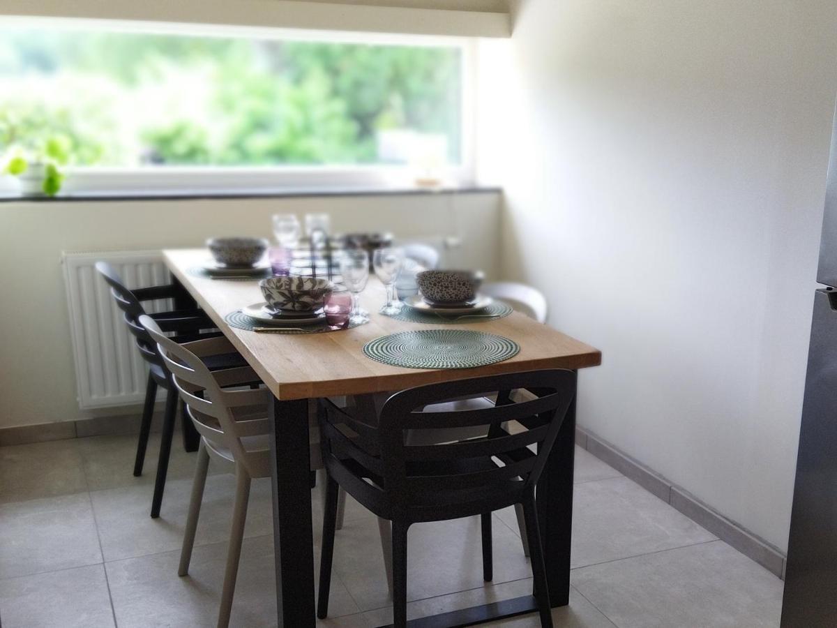 Le Clos Des 3 - Vacances Avec Vue En Ardennes A 5 Kilometres De La Roche - Maison De 90 M2 Avec Chambres - Avec Magnifique Jardin Rendeux Ngoại thất bức ảnh
