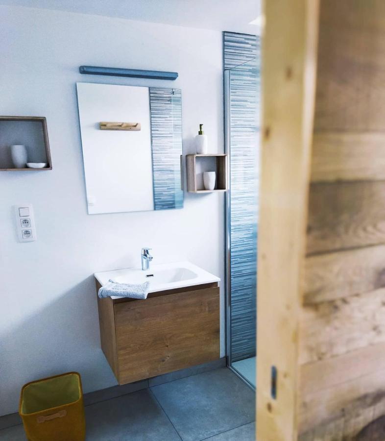 Le Clos Des 3 - Vacances Avec Vue En Ardennes A 5 Kilometres De La Roche - Maison De 90 M2 Avec Chambres - Avec Magnifique Jardin Rendeux Ngoại thất bức ảnh